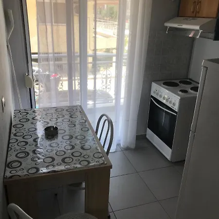 Theodora Apartament